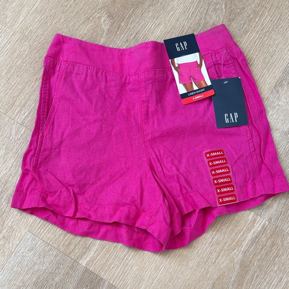 NWT GAP Linen Fuchsia Shorts